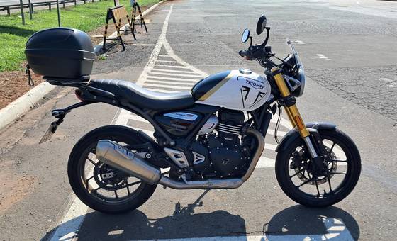 TRIUMPH SPEED 400 